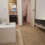 Apartament Dina