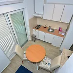 Apartament Dina *