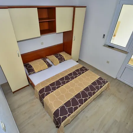 Apartament Dina Makarska