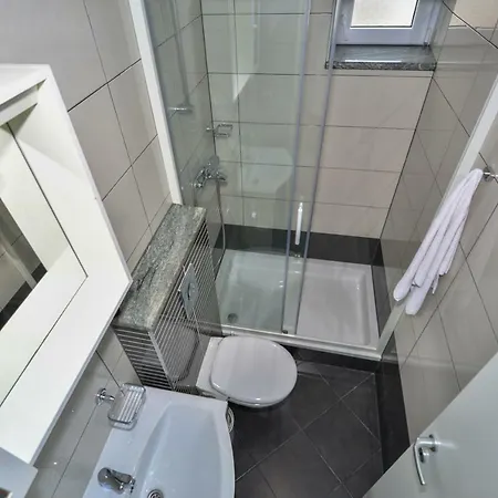 Apartment Dina Makarska