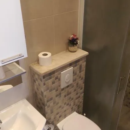 Apartment Dina