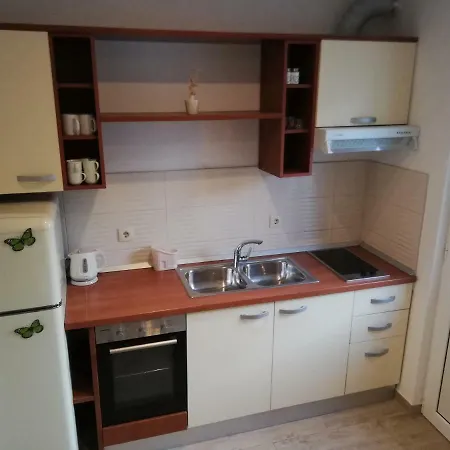 Dina Apartment